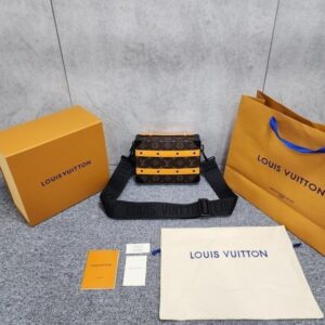 [국내배송]루이비통 핸들 소프트 트렁크백