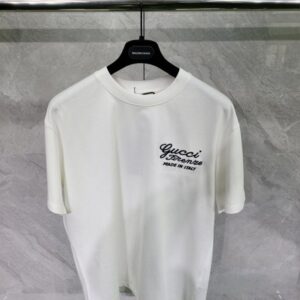 [국내배송]구찌 24SS 로고 자수 반팔 티셔츠