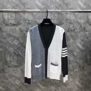 [국내배송]톰브라운 더블 울 오프화이트 블록컬러 5버튼 가디건