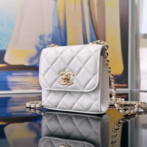 [국내배송]샤넬 트렌디CC 미니 체인 숄더백 화이트 A81633