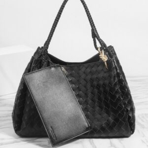 [국내배송]보테가 베네타 안디아모 파라슈트 라지