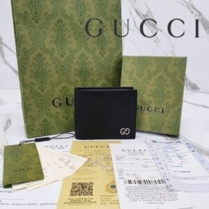 [국내배송]구찌 시그니처 반지갑