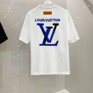 [국내배송]루이비통 LV 자수로고 티셔츠